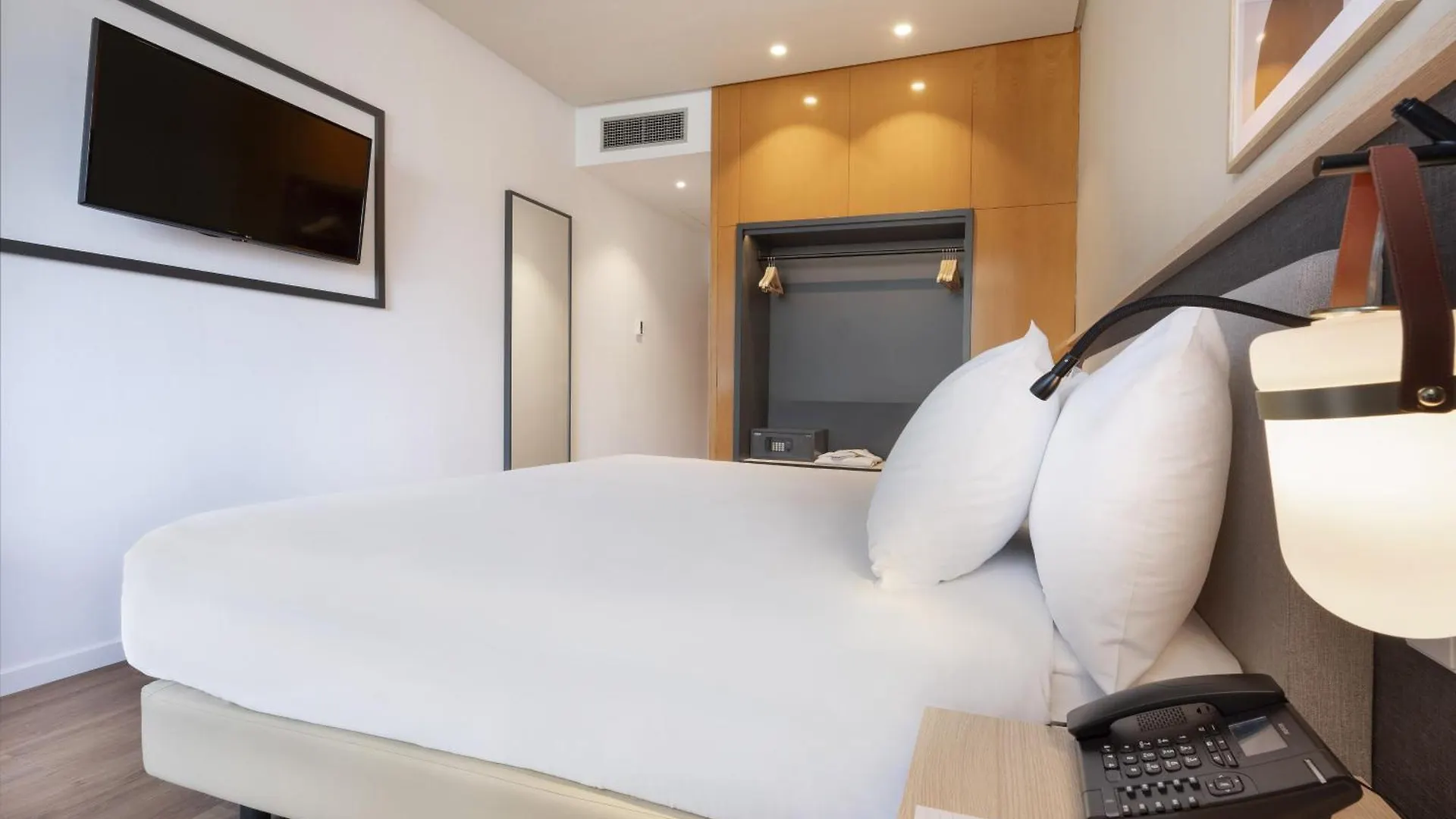 Hotel Malaga Alameda Centro Affiliated By Melia