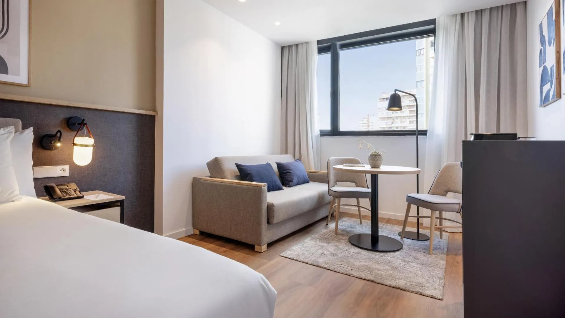 ****  Hotel Málaga Alameda Centro Affiliated by Meliá Espanha